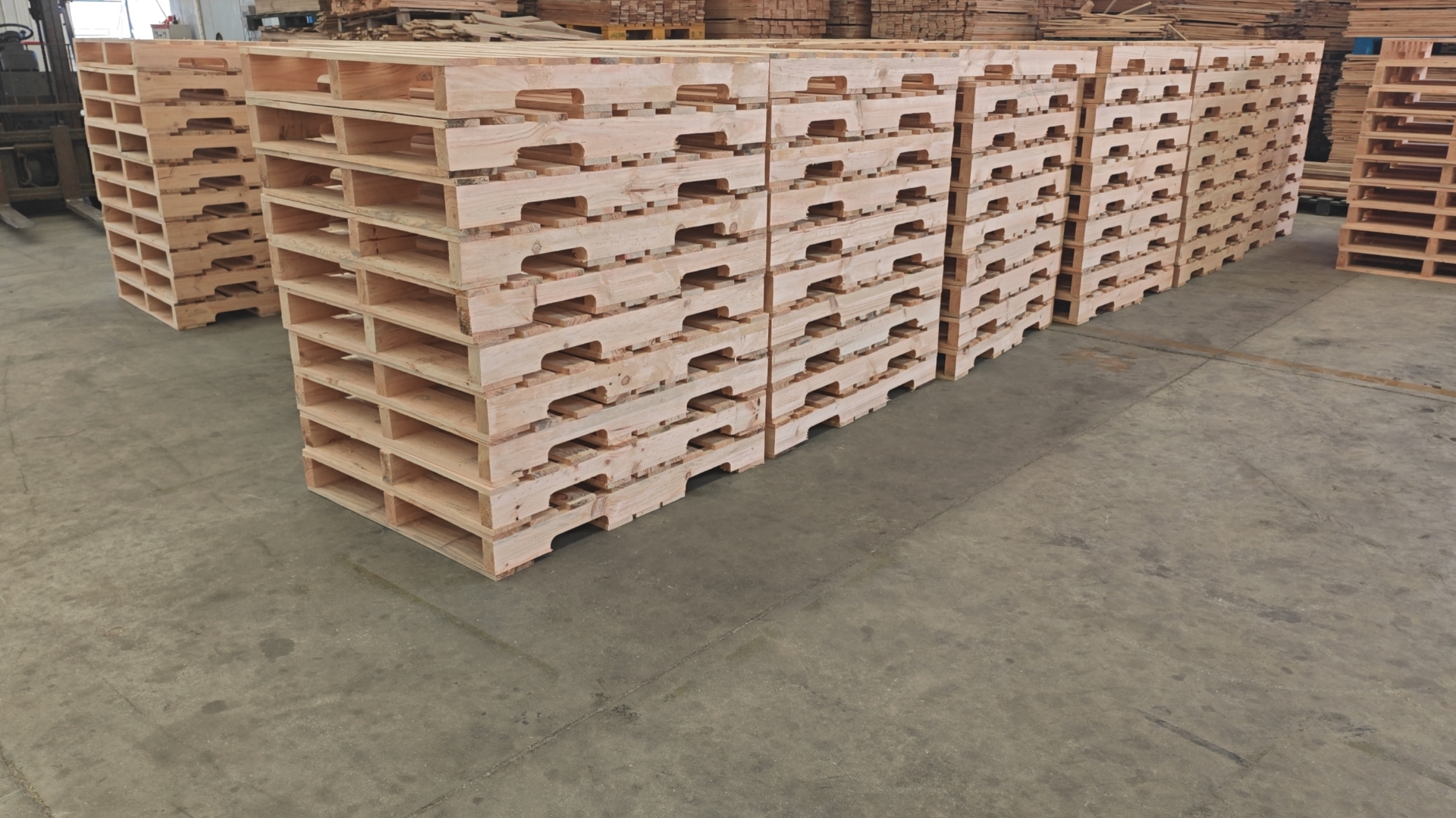 山东木托盘生产厂家出口更环保的木托盘